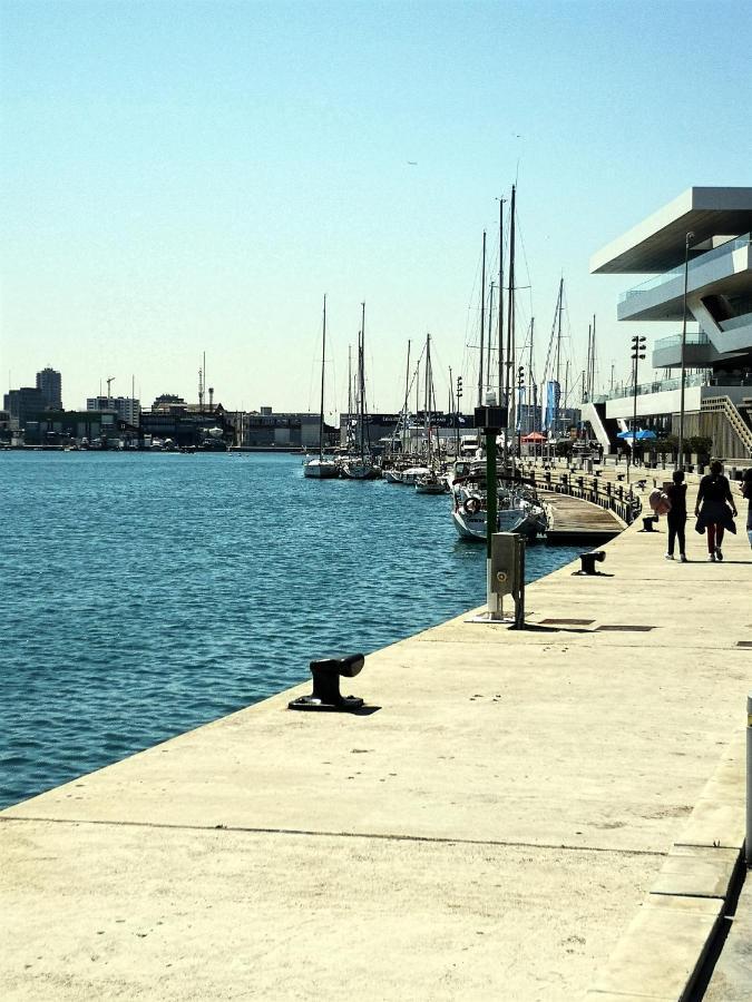 B Beach Valencia Leilighet Eksteriør bilde